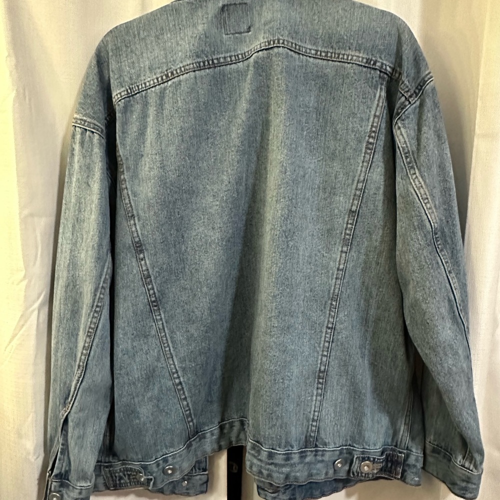 Medium wash Denim jacket